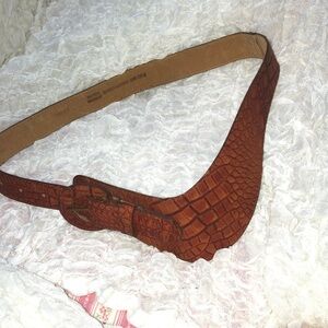 Brown  bonded leather size medCrocodile Pattern Women's Belt- 36” by 1 1/4”